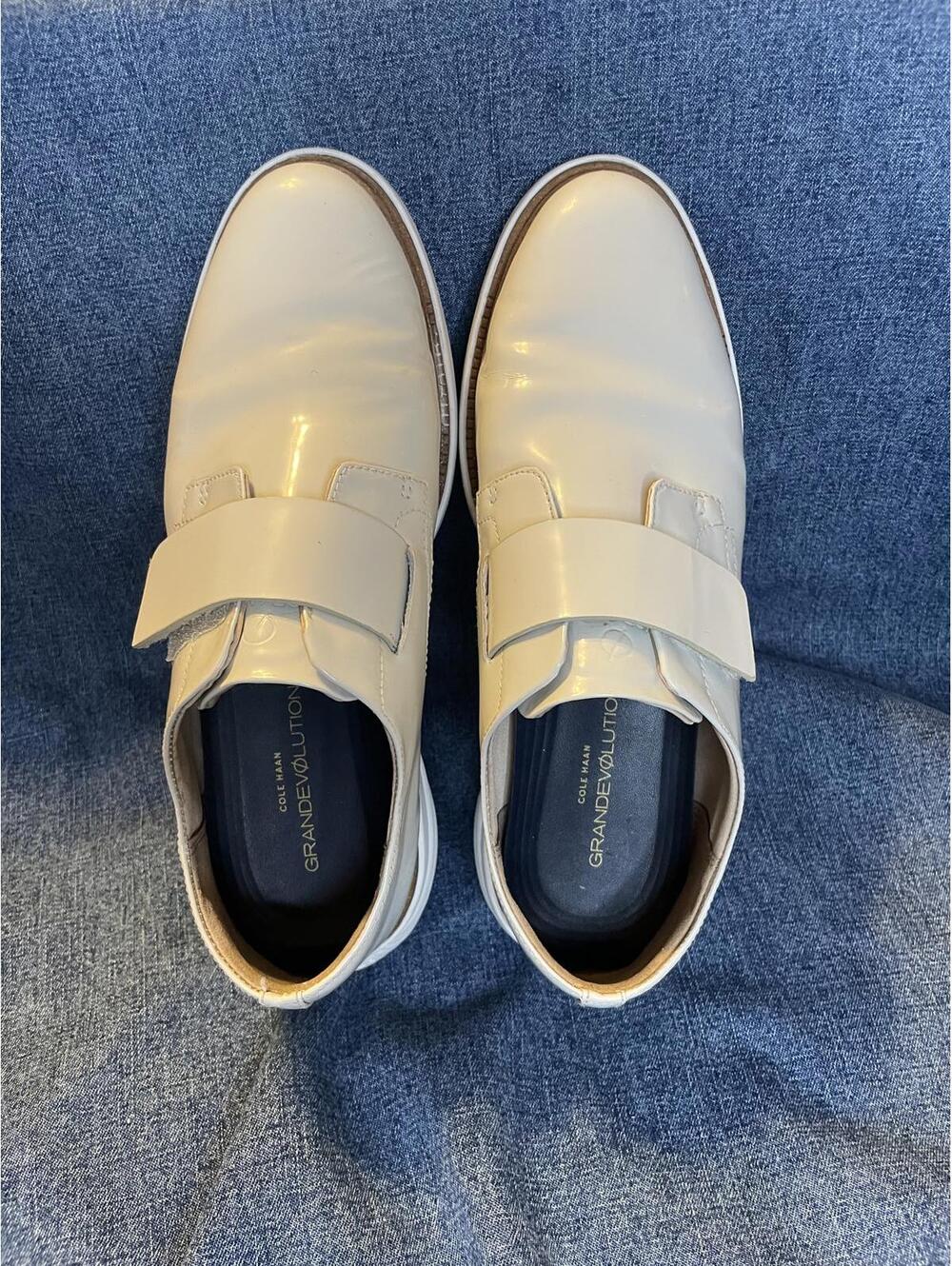 Cole Haan Bone Grandevolution patent leather velcro closure shoes 6 1/2 B